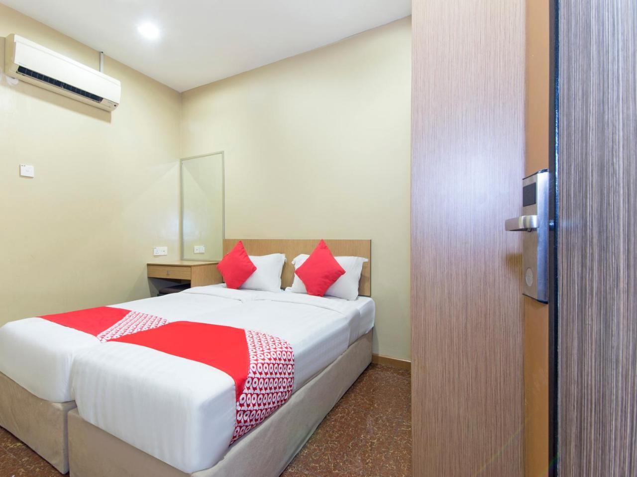 Oyo 422 Hotel Reno 쿠알라룸푸르 외부 사진