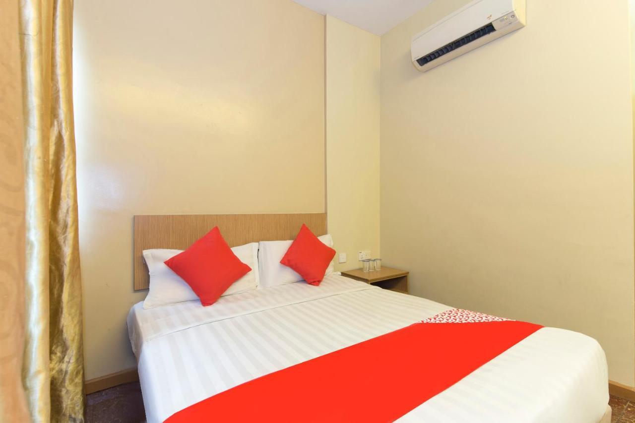 Oyo 422 Hotel Reno 쿠알라룸푸르 외부 사진