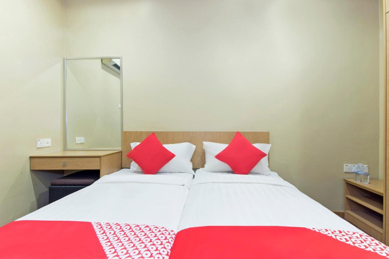 Oyo 422 Hotel Reno 쿠알라룸푸르 외부 사진